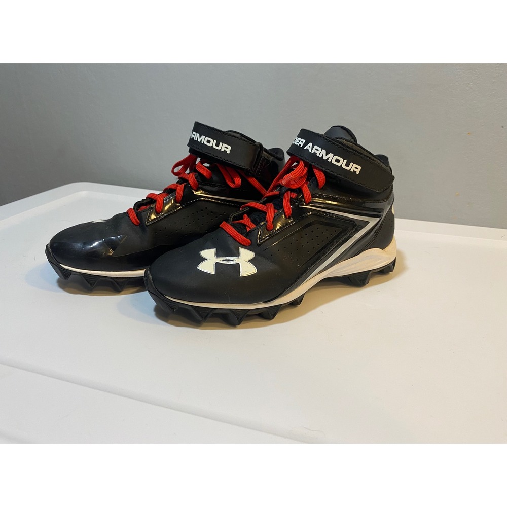 Under Armour Youth Football Cleats Black‎ Red White Mid Top 1258036-001 Size 6Y